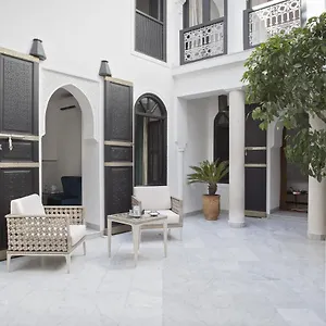 Mirage Casa de hóspedes